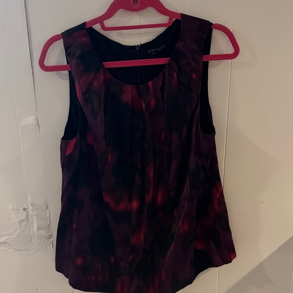 Theory Black and Burgundy Print Sleeveless Tank Top